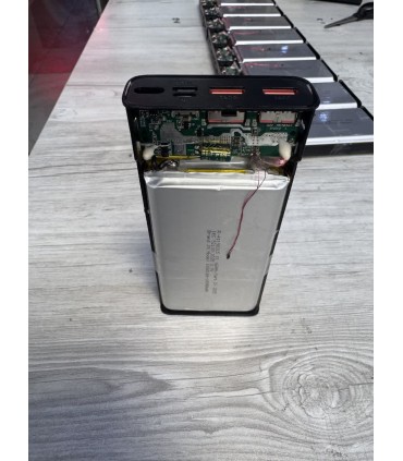 پاوربانک ۲۰۰۰۰ میلی‌آمپرساعت فست شارژ 18 وات (ارسال رایگان)